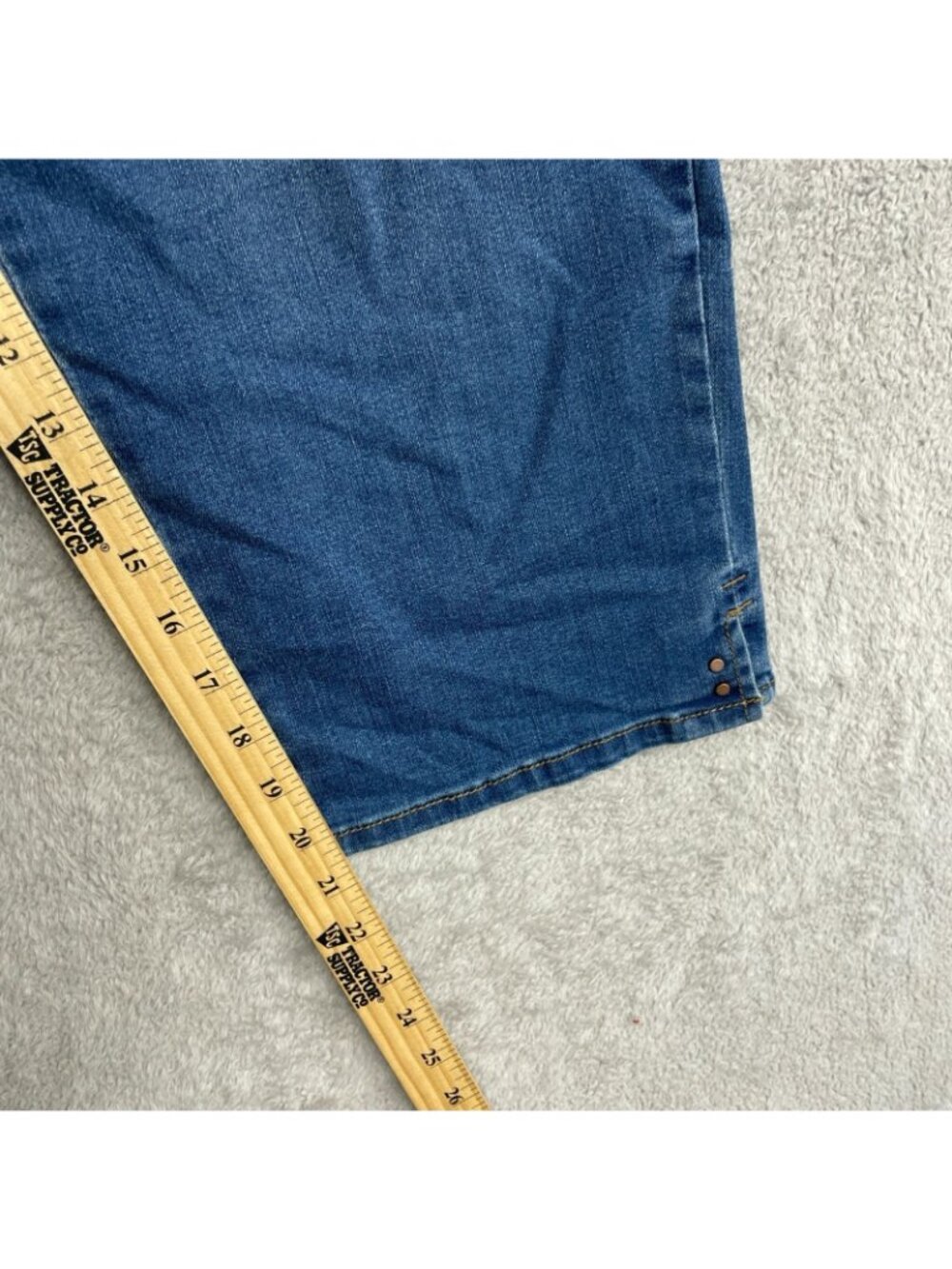 NWT Gloria Vanderbilt Amanda Jean Capris Women's 12  High-Rise Stretch B0714 - Picture 8 of 15
